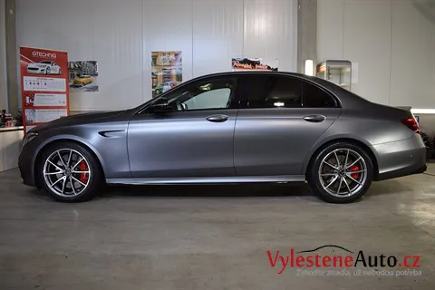 Mercedes E 63 AMG S - Komplexní nanokeramická ochrana karoserie