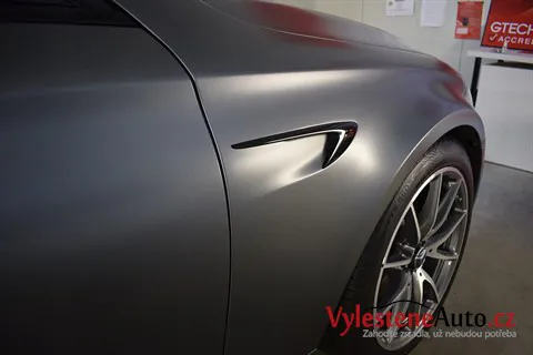 Mercedes E 63 AMG S - Komplexní nanokeramická ochrana karoserie