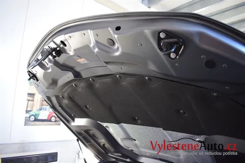 Mercedes E 63 AMG S - Komplexní nanokeramická ochrana karoserie