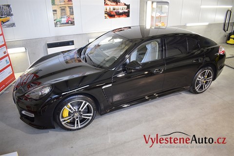 Porsche Panamera Turbo S