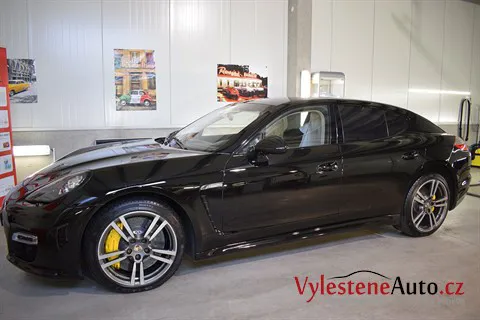 Porsche Panamera Turbo S - Renovace a nanokeramická ochrana laku
