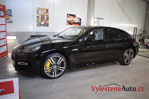 Porsche Panamera Turbo S - Renovace a nanokeramická ochrana laku