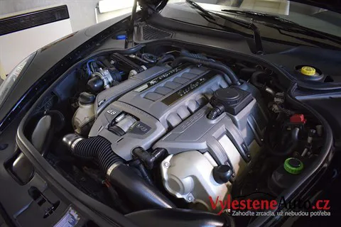 Porsche Panamera Turbo S - Renovace a nanokeramická ochrana laku