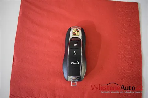 Porsche Panamera Turbo S - Renovace a nanokeramická ochrana laku