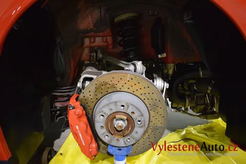 Porsche 911 4S - Renovace a nanokeramická ochrana laku