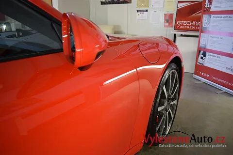 Porsche 911 4S - Renovace a nanokeramická ochrana laku