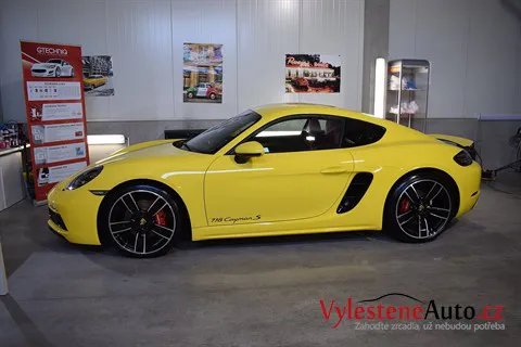 Porsche Cayman S - Renovace a nanokeramická ochrana laku