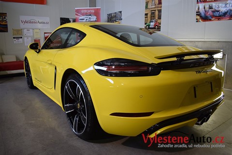 Porsche Cayman S