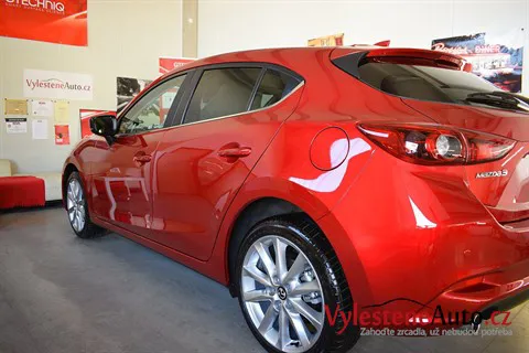 Mazda 3 - Renovace a nanokeramická ochrana laku