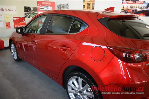 Mazda 3 - Renovace a nanokeramická ochrana laku