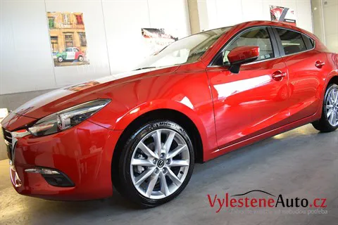 Mazda 3 - Renovace a nanokeramická ochrana laku