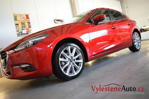 Mazda 3 - Renovace a nanokeramická ochrana laku