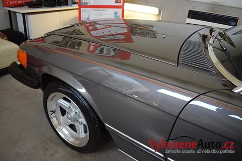Mercedes SL 380 - Rozleštění a ochrana laku