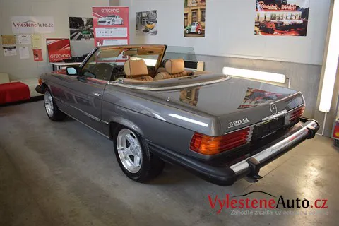 Mercedes SL 380 - Rozleštění a ochrana laku