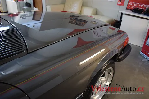 Mercedes SL 380 - Rozleštění a ochrana laku
