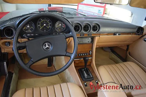 Mercedes SL 380 - Rozleštění a ochrana laku