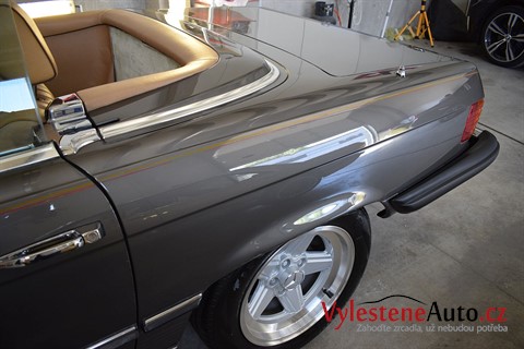 Mercedes SL 380
