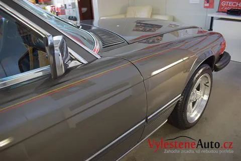 Mercedes SL 380 - Rozleštění a ochrana laku