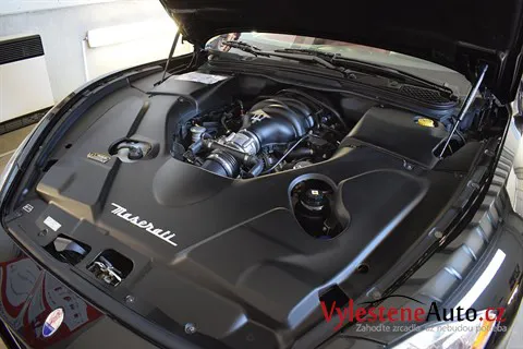 Maserati Grandturismo - Renovace a nanokeramická ochrana laku