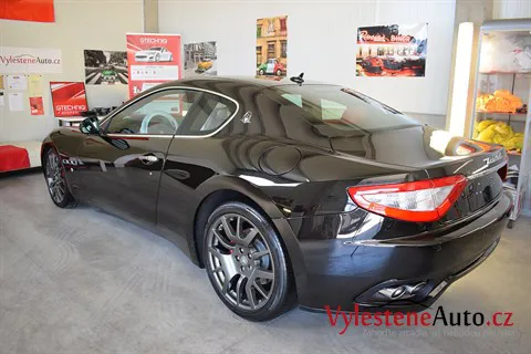 Maserati Grandturismo - Renovace a nanokeramická ochrana laku
