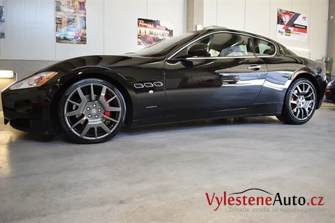 Maserati Grandturismo - Renovace a nanokeramická ochrana laku