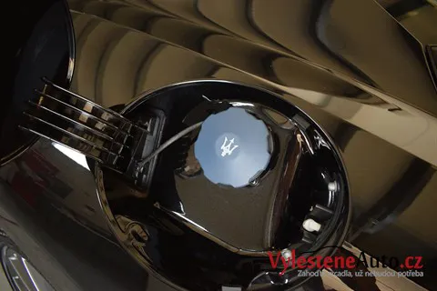 Maserati Grandturismo - Renovace a nanokeramická ochrana laku