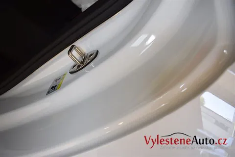 Audi A6 kombi V6T - Renovace a nanokeramická ochrana laku