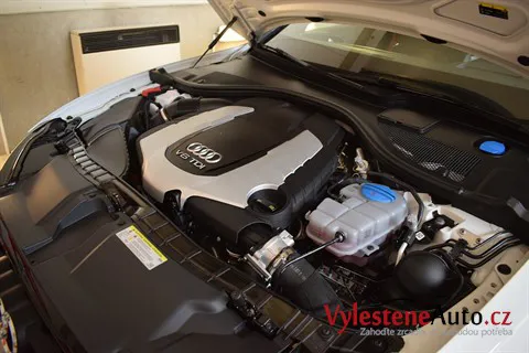 Audi A6 kombi V6T - Renovace a nanokeramická ochrana laku