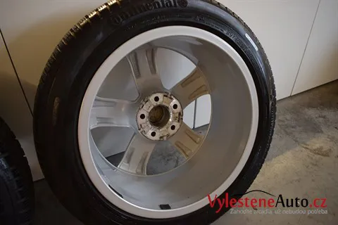 Audi A6 kombi V6T - Renovace a nanokeramická ochrana laku