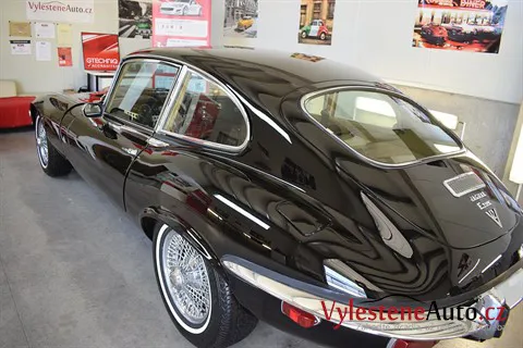 Jaguar E-Type - Renovace a ochrana laku
