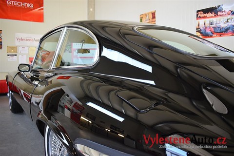 Jaguar E-Type