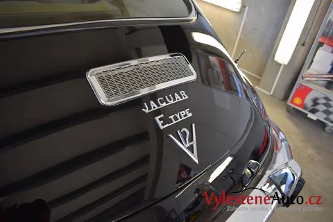 Jaguar E-Type - Renovace a ochrana laku