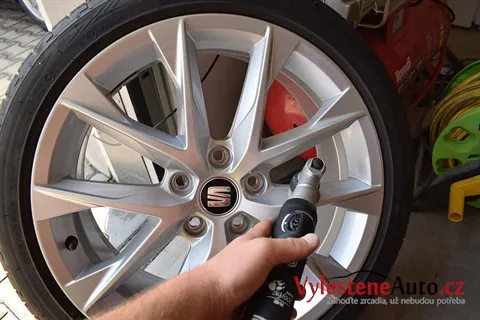 Seat Leon FR kombi - Renovace a nanokeramická ochrana laku