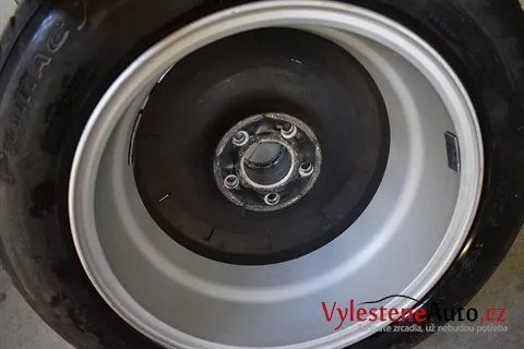 Mercedes 500 SL - Renovace a ochrana laku