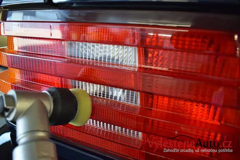 Mercedes 500 SL - Renovace a ochrana laku