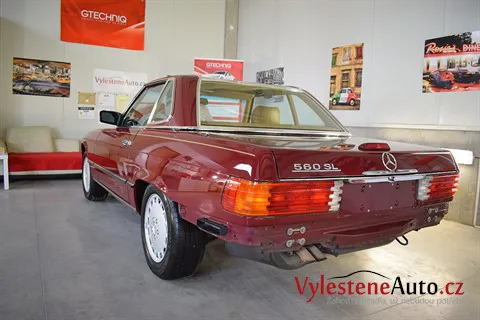Mercedes 560 SL - Renovace a ochrana laku