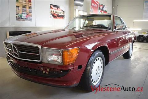 Mercedes 560 SL - Renovace a ochrana laku