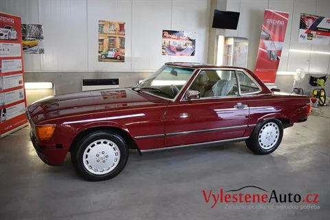 Mercedes 560 SL - Renovace a ochrana laku