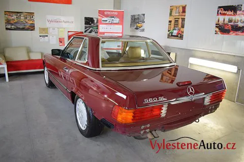 Mercedes 560 SL - Renovace a ochrana laku