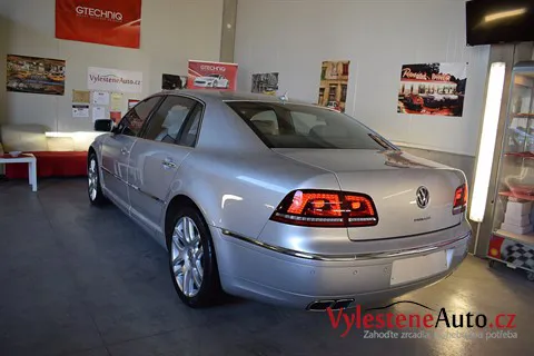 Volkswagen Phaeton 4.2 V8 - Renovace a nanokeramická ochrana laku