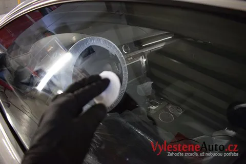 Volkswagen Phaeton 4.2 V8 - Renovace a nanokeramická ochrana laku