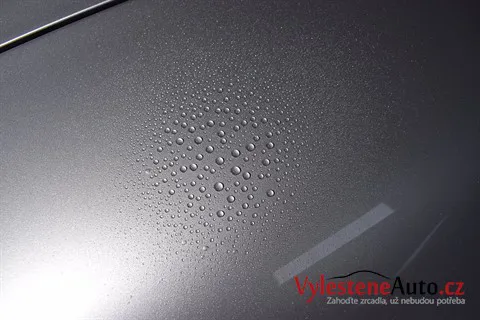 Volkswagen Phaeton 4.2 V8 - Renovace a nanokeramická ochrana laku