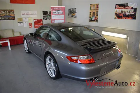 Porsche 911 (997) Carrera S - Renovace a nanokeramická ochrana laku