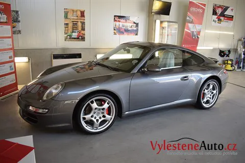 Porsche 911 (997) Carrera S - Renovace a nanokeramická ochrana laku