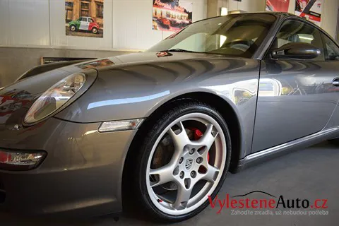Porsche 911 (997) Carrera S - Renovace a nanokeramická ochrana laku