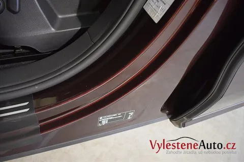 Volkswagen Sharan - Renovace a nanokeramická ochrana laku