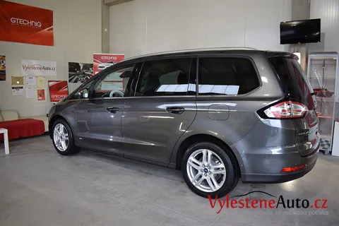 Ford Galaxy AWD - Renovace a nanokeramická ochrana laku