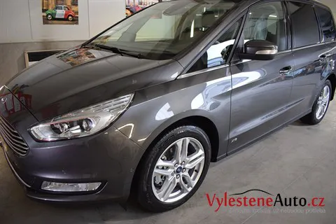 Ford Galaxy AWD - Renovace a nanokeramická ochrana laku