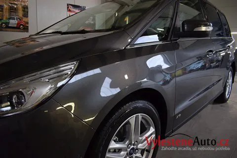 Ford Galaxy AWD - Renovace a nanokeramická ochrana laku