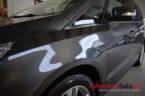 Ford Galaxy AWD - Renovace a nanokeramická ochrana laku